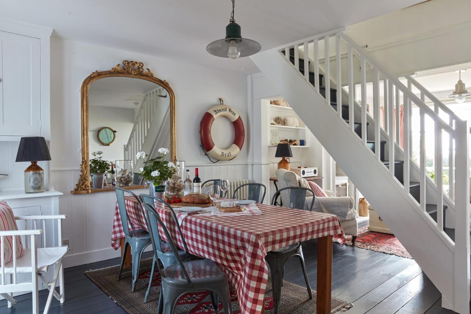 Mariner'S Cottage - On Kingsdown Beach 딜 외부 사진